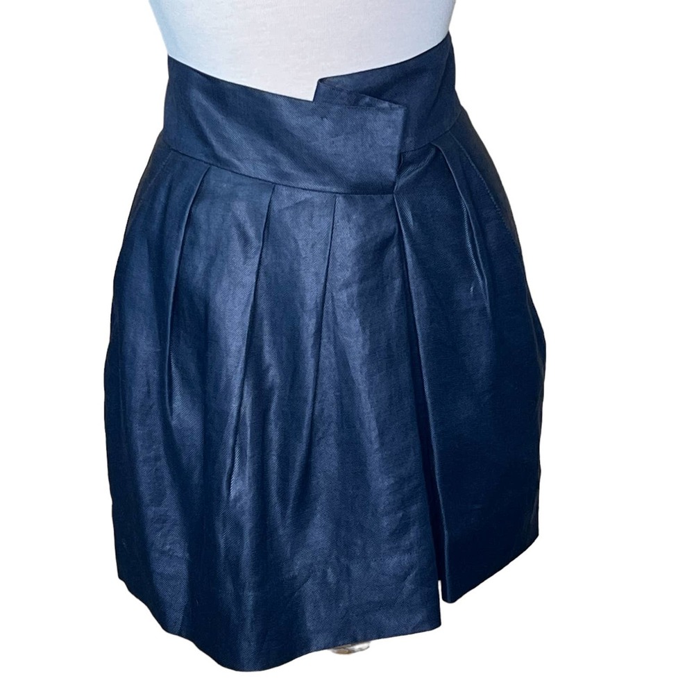 Robert Rodriguez Women’s Navy Mini Skirt with Unique Front Pleat Apx Size 6 - Picture 1 of 13